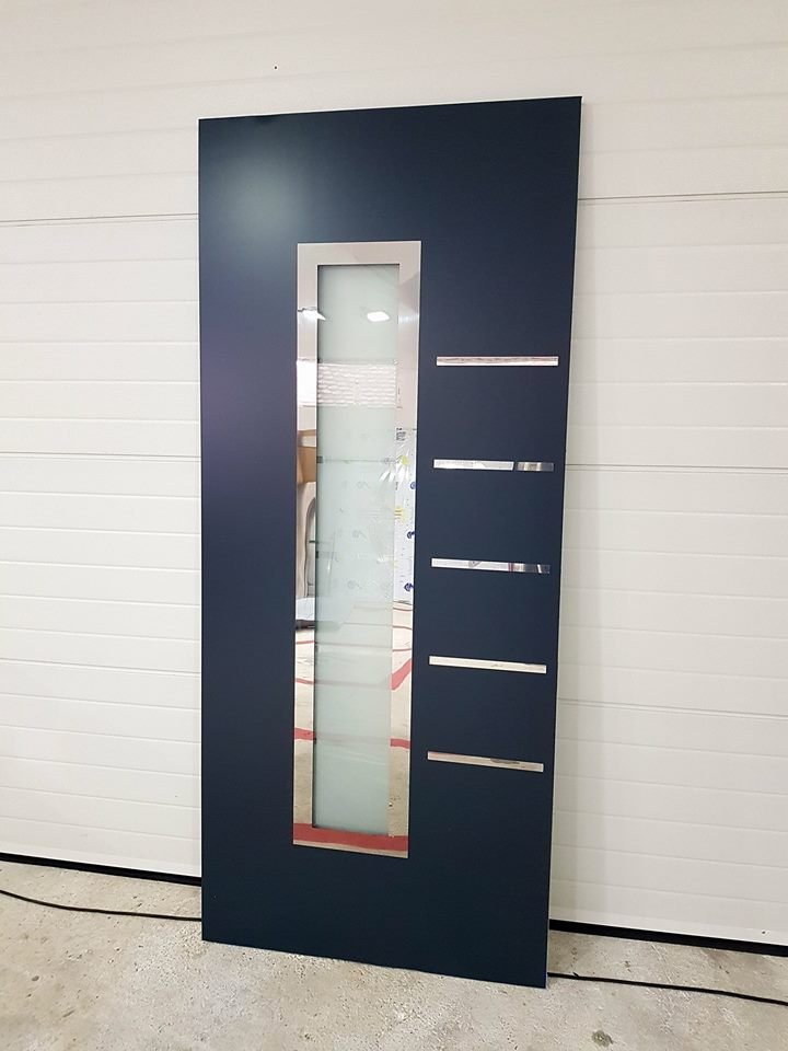 Dekorativni panel DecPan 04 za aluminijumska vrata