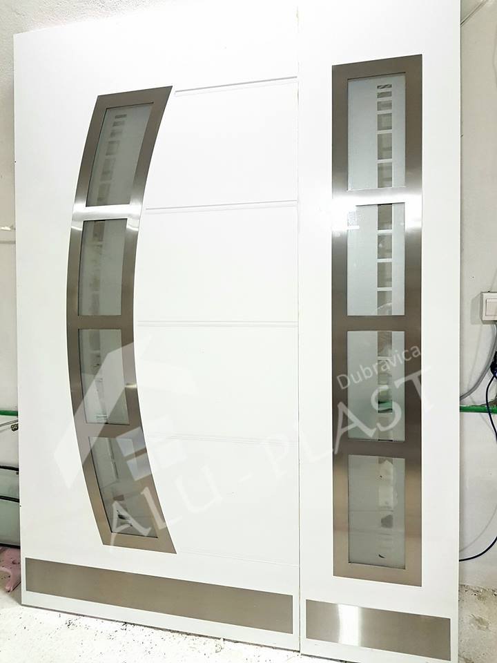 Dekorativni panel DecPan 12 za aluminijumska vrata