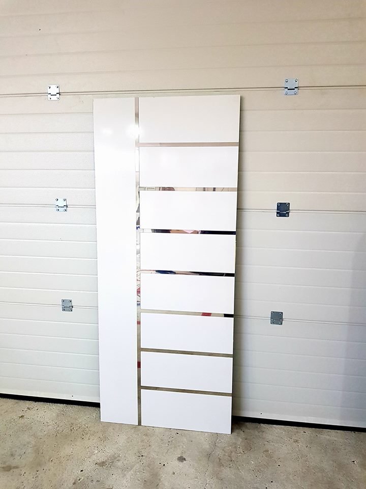 Dekorativni panel DecPan 18 za aluminijumska vrata