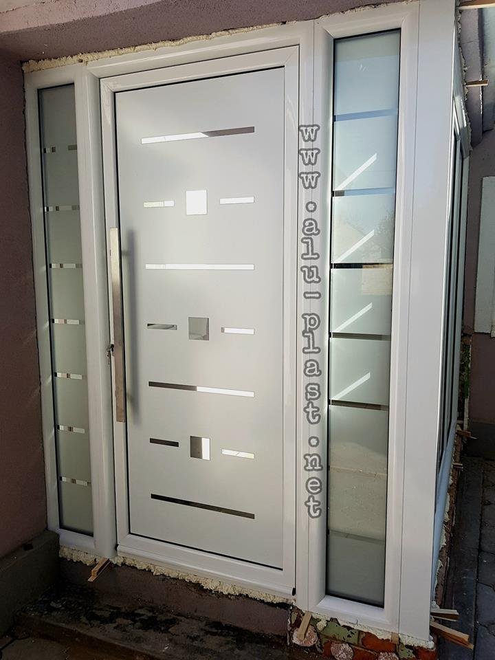 Dekorativni panel DecPan 42 za aluminijumska vrata